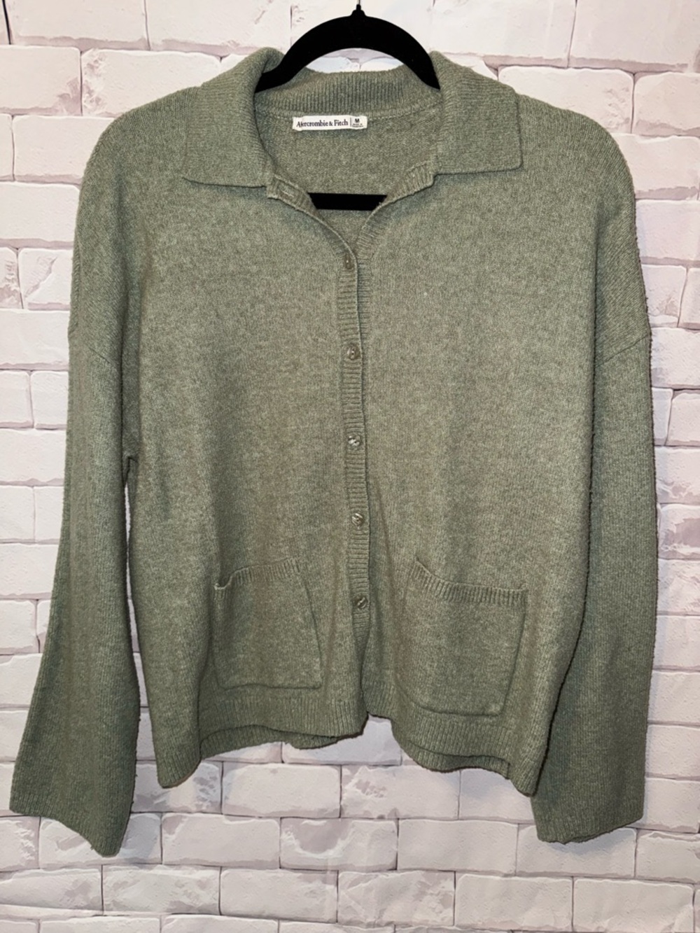 Abercrombie & Fitch Sage Green Button-Front Cardigan